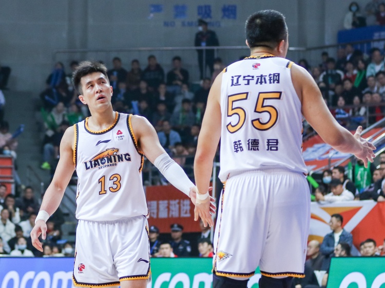  里程碑！韓德君8625分追平郭艾倫 并列遼籃隊史得分王