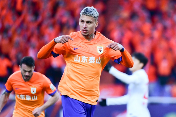  克雷桑：今天我們有理由慶祝，五外援對提升勝率會有非常大的幫助